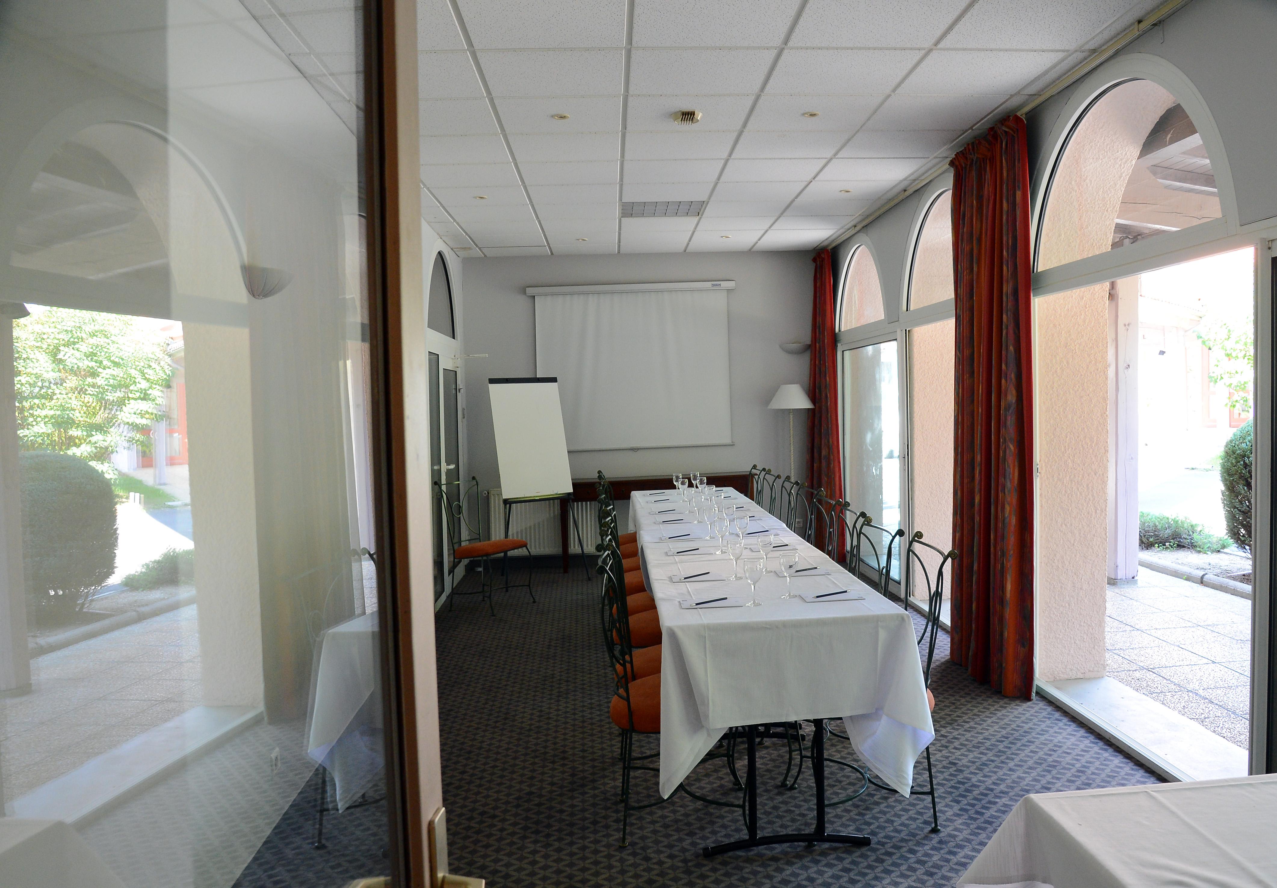 Clos St Eloi, The Originals Relais Тьєр Екстер'єр фото
