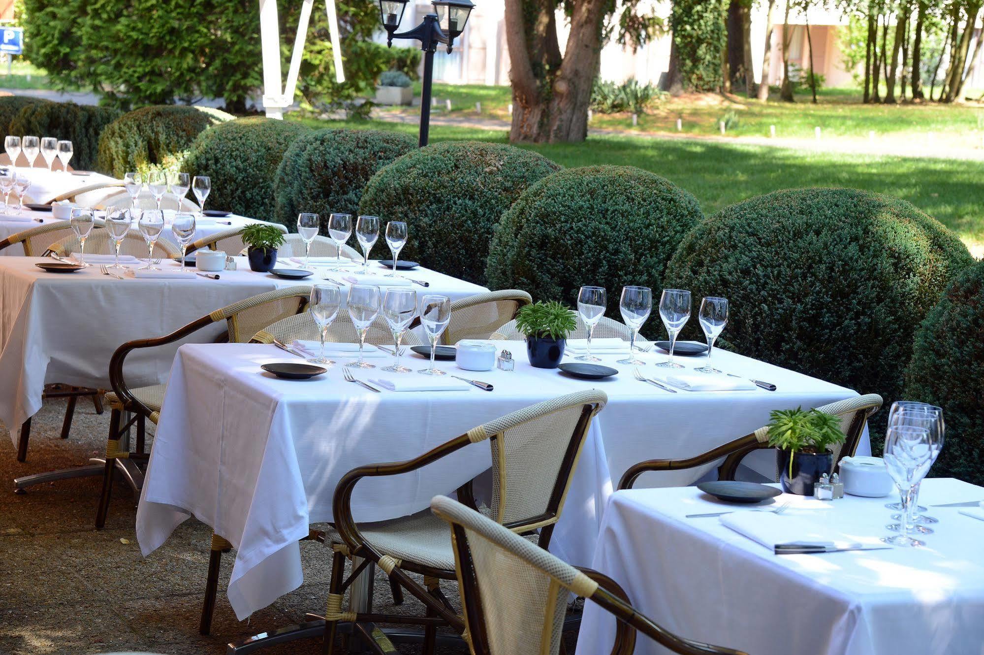 Clos St Eloi, The Originals Relais Тьєр Екстер'єр фото